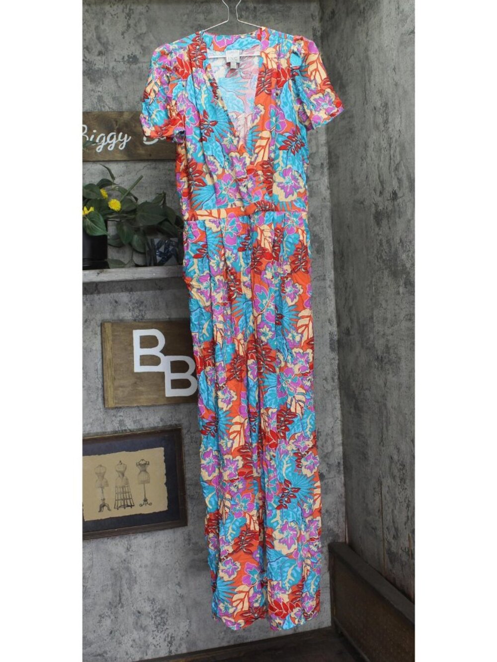 NEW INC International Concepts x Jeannie Mai Zip Fly Tropical Print Red Multi M